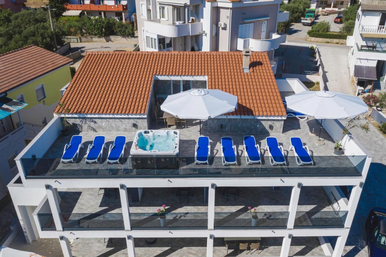 Villa Royal Novalja Exterior photo